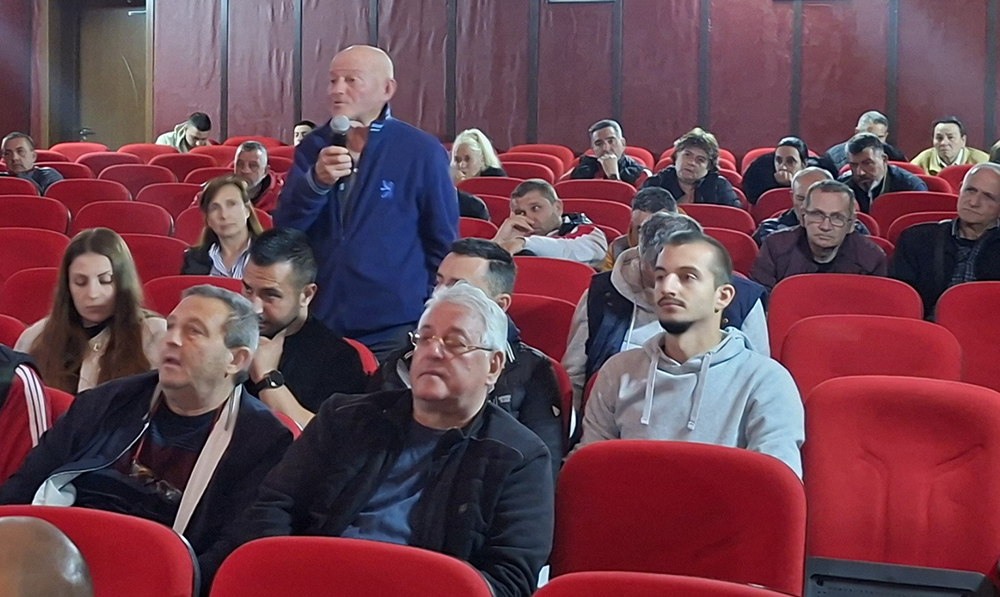 Кандидати за народни представители от „Прогресивна България“ проведоха среща с жители на Хаджидимово Кандидати за народни представители от „Прогресивна България“ проведоха среща с жители на Хаджидимово - Инфомрежа