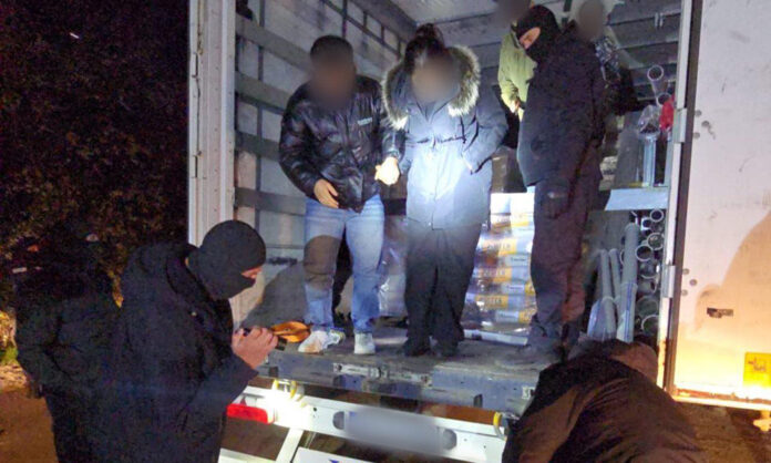 Разбита четвърта ОПГ за трафик на мигранти от началото на годината