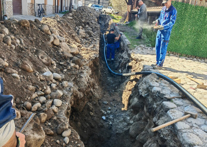 Модернизираха водопровода по ул. „Терзи Никола“ в Банско