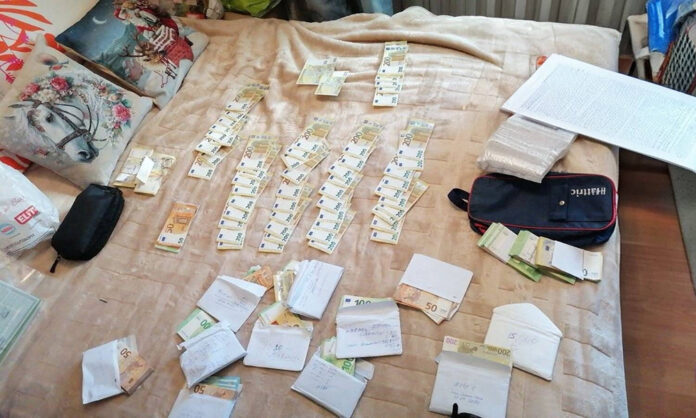 Разбита е ОПГ за купуване на гласове във Варна, в нея и общински съветник