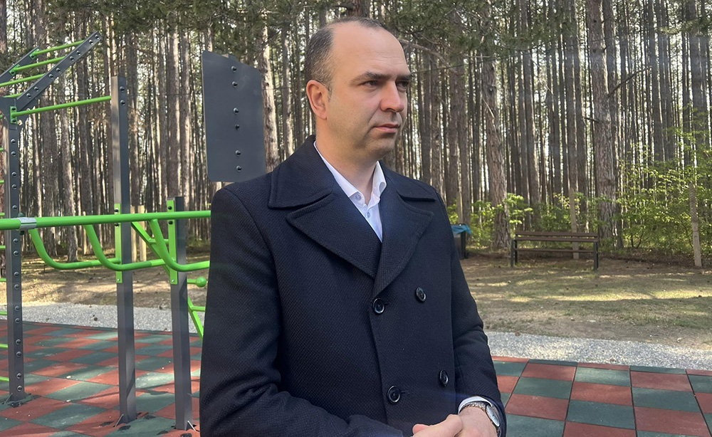 Кметът на Кюстендил откри обновения парк „Климатолечение“ в Хисарлъка Кметът на Кюстендил откри обновения парк „Климатолечение“ в Хисарлъка - Инфомрежа