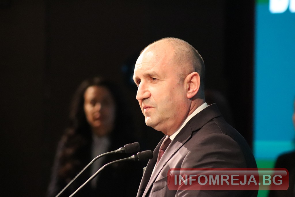 Румен Радев в Благоевград: Нагледахме се на управленци, които не смеят да защитават националните ни интереси навън - Инфомрежа