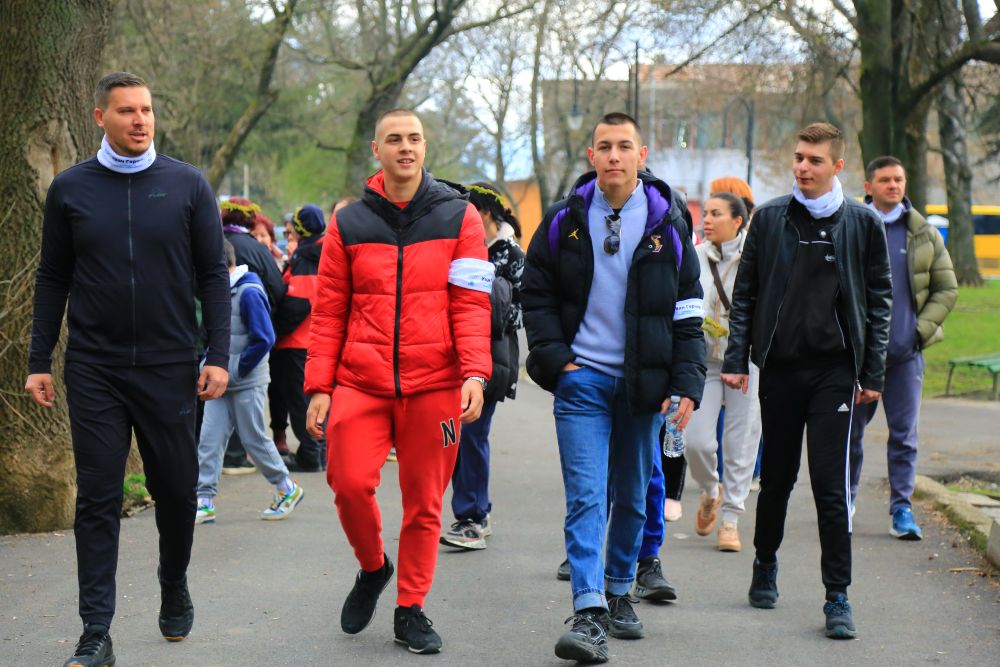 Силна подкрепа: Много млади хора застават зад Иван Герчев Силна подкрепа: Много млади хора застават зад Иван Герчев - Инфомрежа