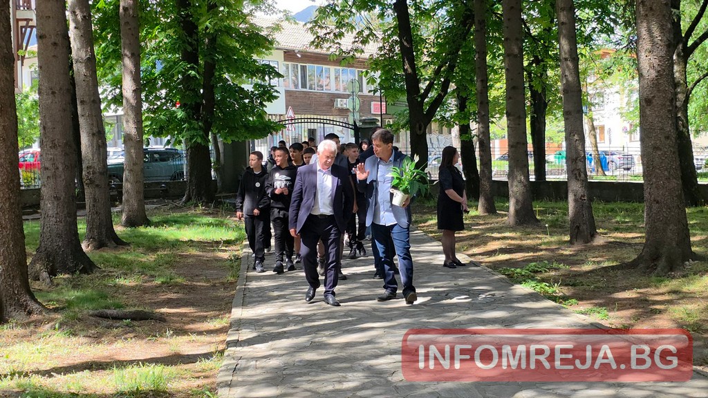 Единствената лесотехническа гимназия в Югозапада отвори вратите си, за да покаже отлични възможности за реализация - Инфомрежа