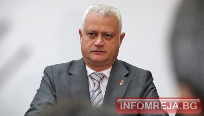 Дечев за случая „Петрохан“: Политиците не са знаели с какво се занимава групата около Калушев