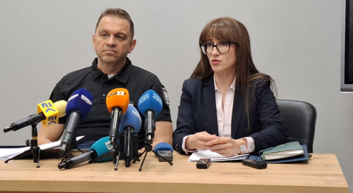 Операция „Хидра“: Над 1000 пратки с наркотици са задържани от митниците
