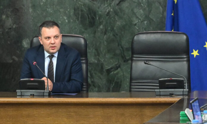 Министър Найденов обжалва пред ВАС отказа за дисциплинарно производство срещу Сарафов