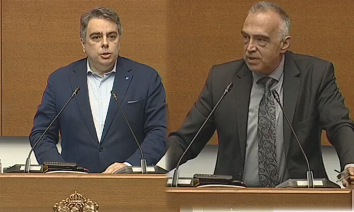 Василев: Демонтирането на модела се отлага, Кутев: То сега започва!