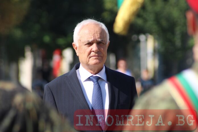 Денят на храбростта: Министърът на отбраната остави добра основа на редовния кабинет