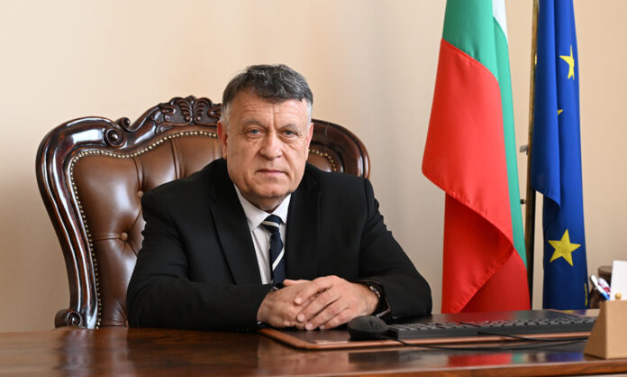 Министърът на образованието отправи празнично послание за 24 май