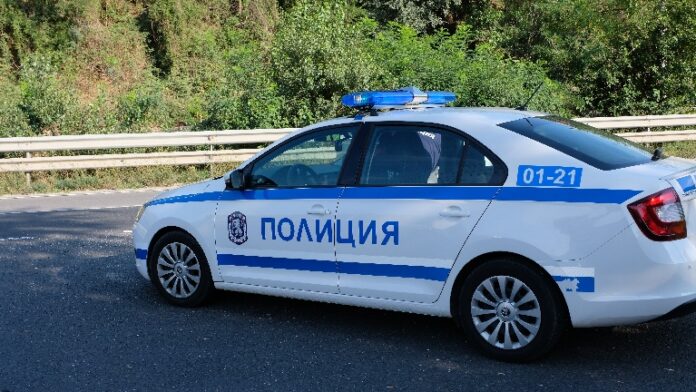 В ареста преспаха пиян шофьор от Петрич и дрогираният му „колега“ от Благоевград
