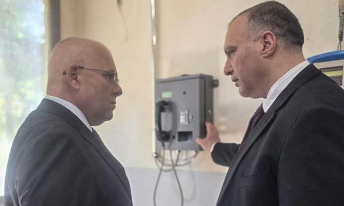 Зам. правосъдният министър на инспекция, посети бобовдолския затвор