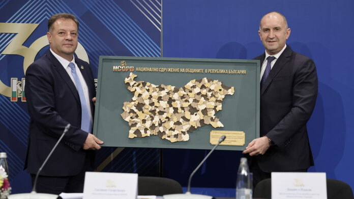 Кабинетът с амбициозен план за „Хемус“, „Струма“, „Черно море“ и връзките Север–Юг