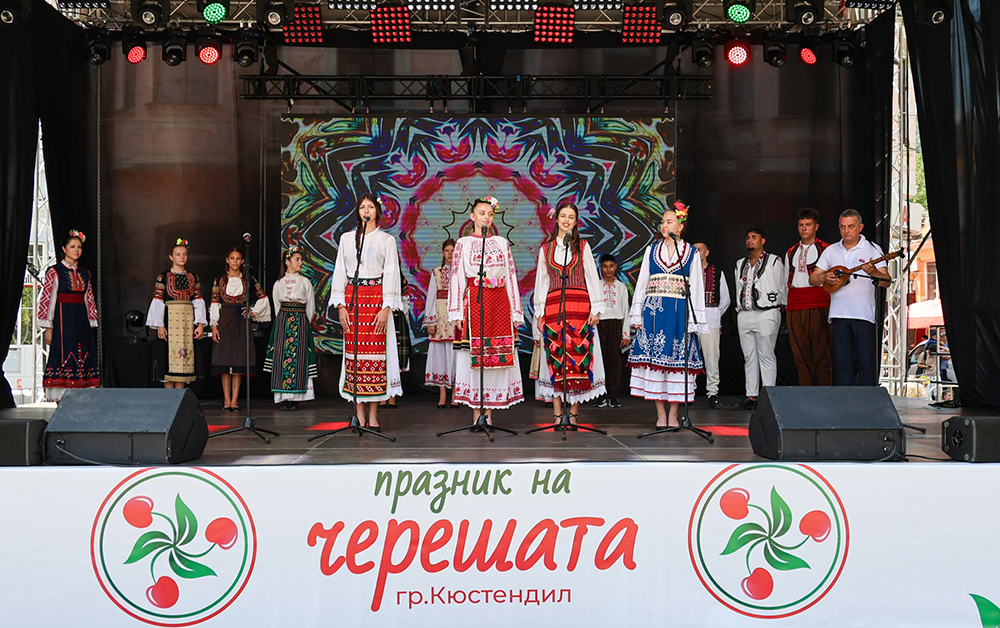 Кюстендил е „Празник на черешата“: Нови сортове череши, ателиета и концерти - Инфомрежа