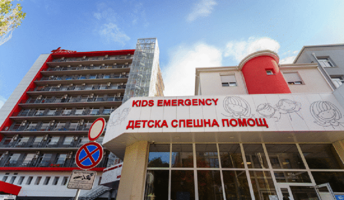 „Пирогов“: Тежко е състоянието на едното 14-годишно момче, паднало от тротинетка