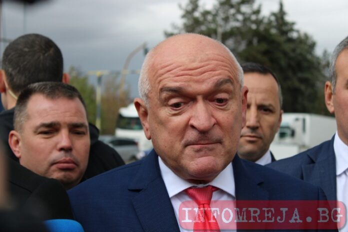 Демерджиев за Главчев: Средства за пътна безопасност не са използвани по предназначение