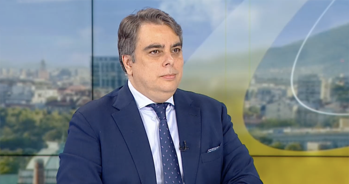 Асен Василев: Свръхдефицитът за 2026 г. е наложен превантивно и в нарушение