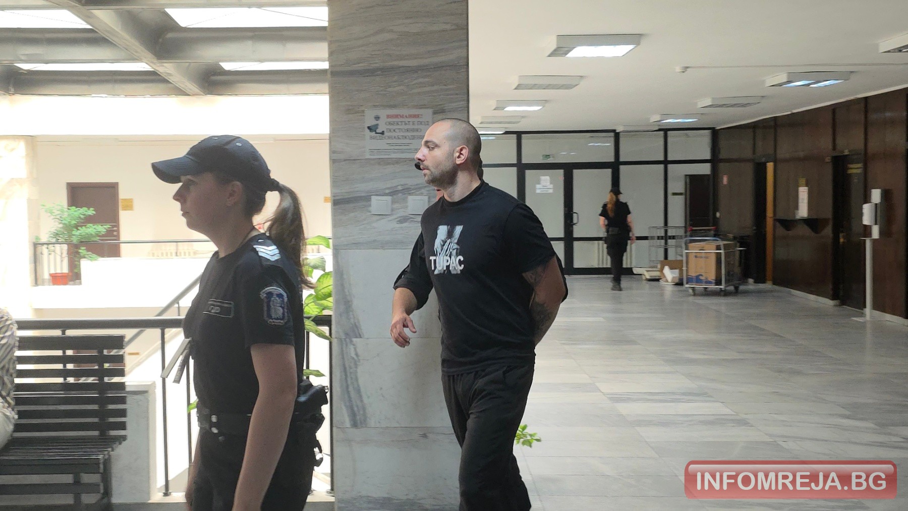 Мъжът, задигнал кола от Банско, е закопчан отново Мъжът, задигнал кола от Банско, е закопчан отново - Инфомрежа