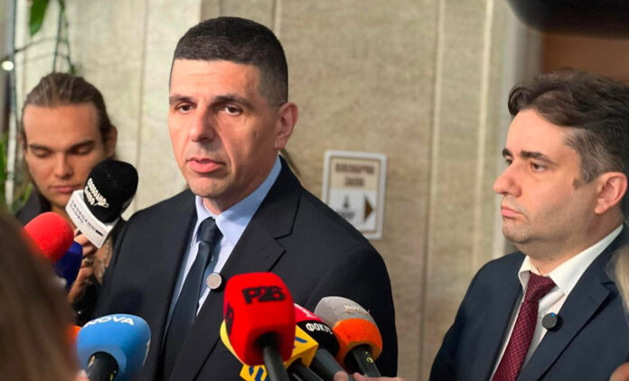 Ивайло Мирчев: Гоним „Райнметал“, а гледаме към Китай – това прилича на саботаж