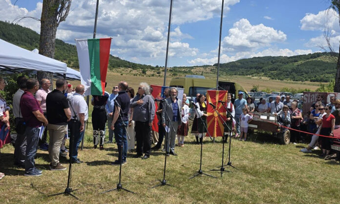 Тройната граница се превърна в сцена на приятелство на събора „Краище“