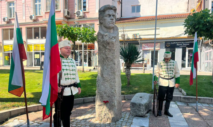 Поклонение в Кюстендил в чест на Апостола на свободата
