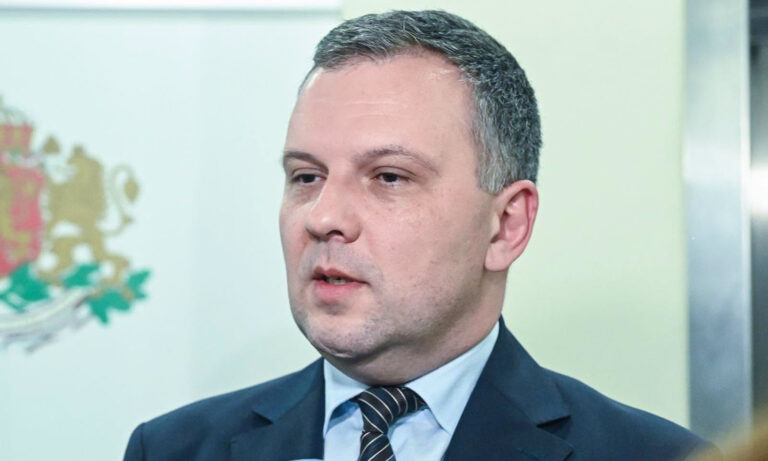Министърът на правосъдието поиска дисциплинарно производство срещу втори нотариус по „Баба Алино“