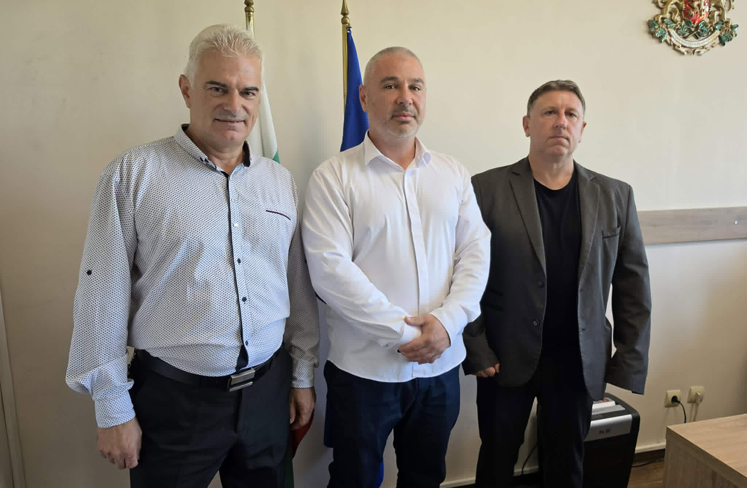Новото ръководство на полицията в Кюстендил представи приоритетите си пред областния управител Новото ръководство на полицията в Кюстендил представи приоритетите си пред областния управител - Инфомрежа