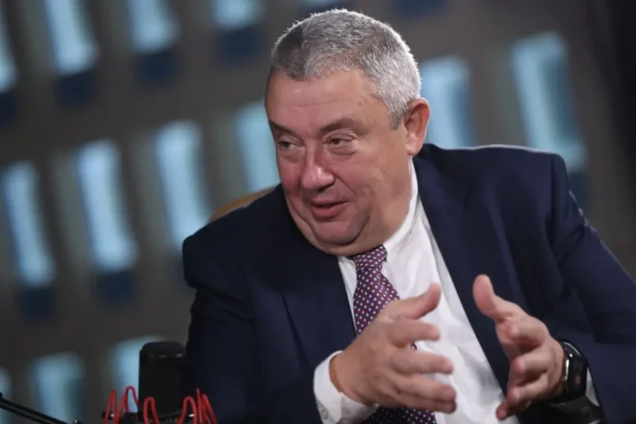 Рокада в СДС: Илия Лазаров оглави „синята“ партия на Национална конференция