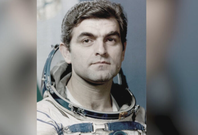 България се прощава с втория български космонавт Александър Александров в понеделник