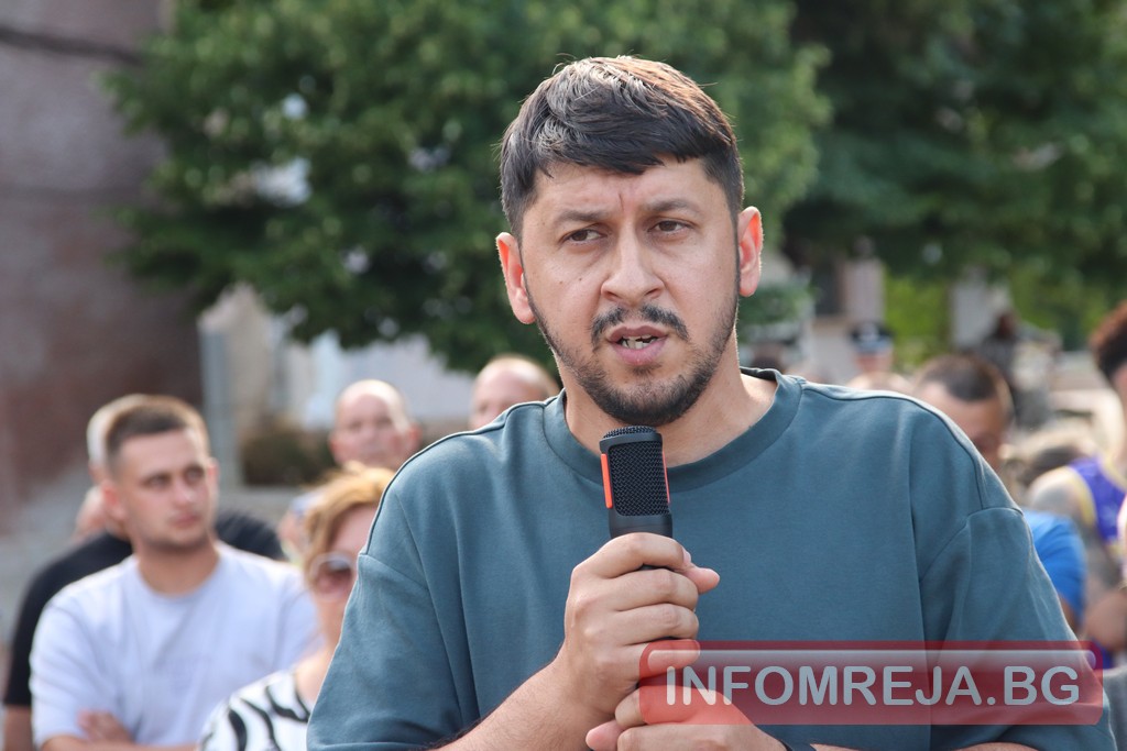 До 16 юли АПИ решава дали да махне колчетата в Кресна, иначе градът се пали от протести До 16 юли АПИ решава дали да махне колчетата в Кресна, иначе градът се пали от протести - Инфомрежа