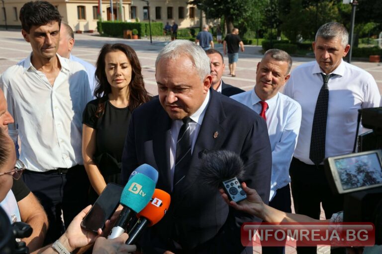 Демерджиев от Белица: Ще проверяваме Пеевски, Борисов и всички, за които има данни