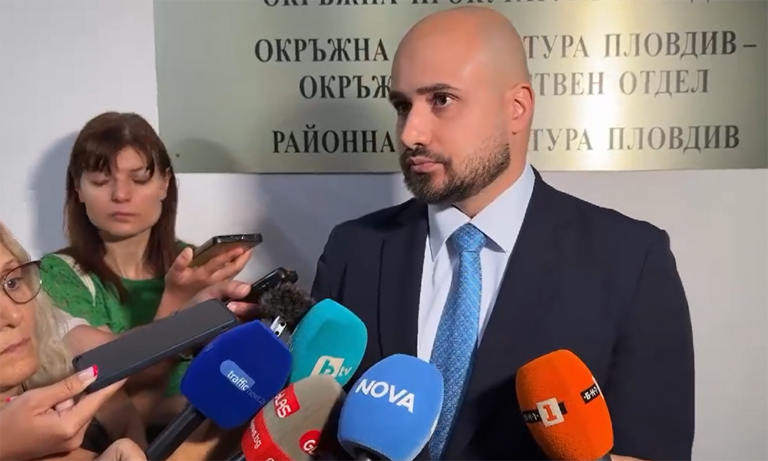 Прокуратурата: Членове на „Кръв и чест“ са правили опити за расово мотивирани нападения