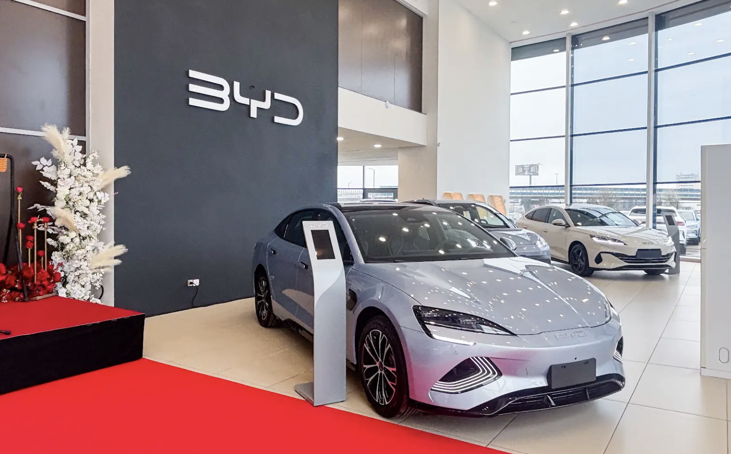 Официалният дилър на BYD отваря втори шоурум на марката във Варна - Инфомрежа