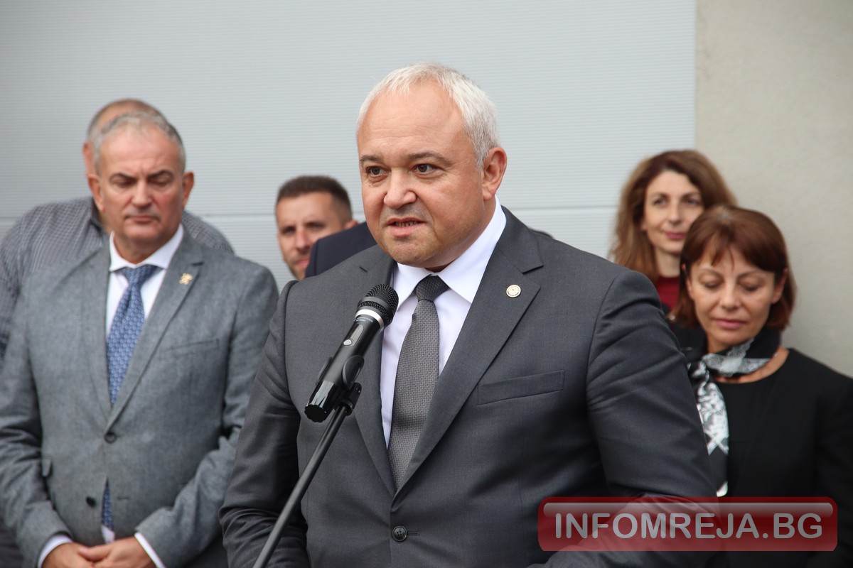 Министър Демерджиев откри учебно-тренировъчния център за пожарникари в Благоевград - Инфомрежа