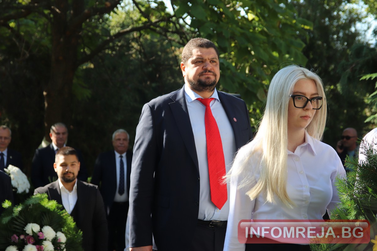 ЮЗУ откри академичната година с вяра, надежда и любов към образованието - Инфомрежа