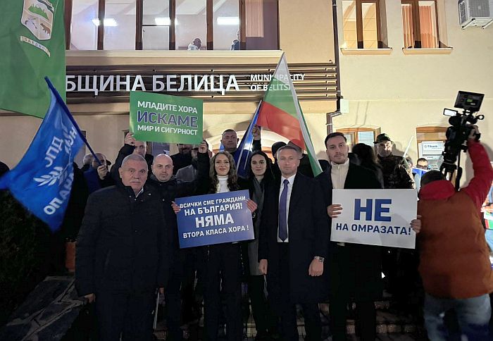 Кой е Ревански? От най-успешния и млад кмет до „дясната ръка на Пеевски“ Кой е Ревански? От най-успешния и млад кмет до "дясната ръка на Пеевски" - Инфомрежа